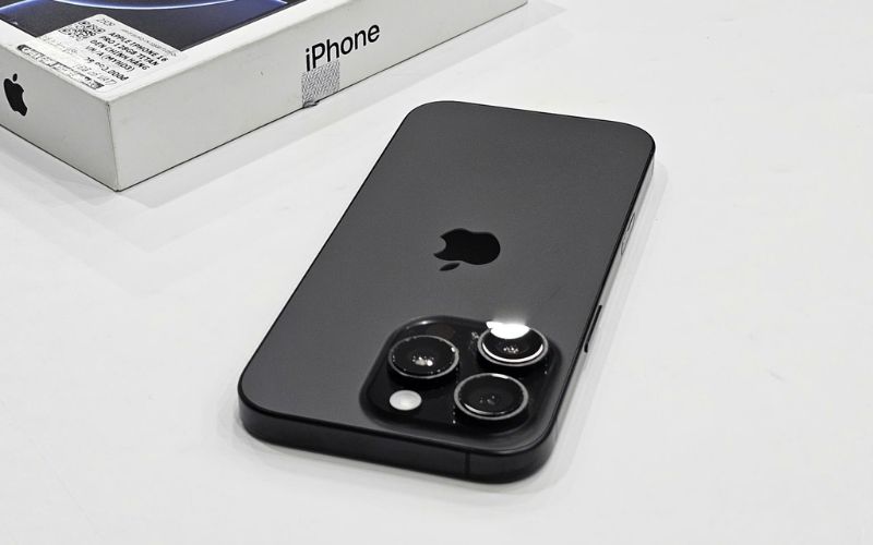 Có nên mua iPhone 16 Pro 1TB cũ không?